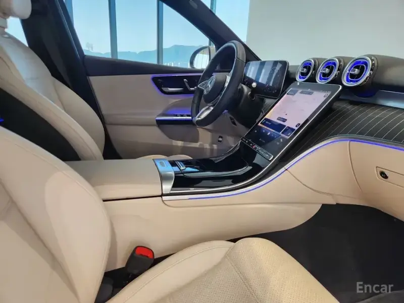 2025 Mercedes-Benz C-Класс с пробегом 18 187 км