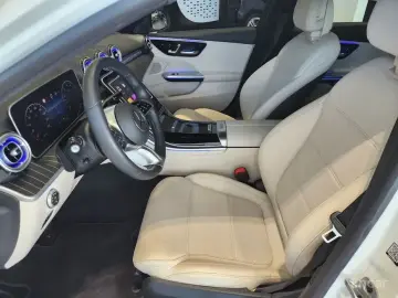 2025 Mercedes-Benz C-Класс с пробегом 18 187 км