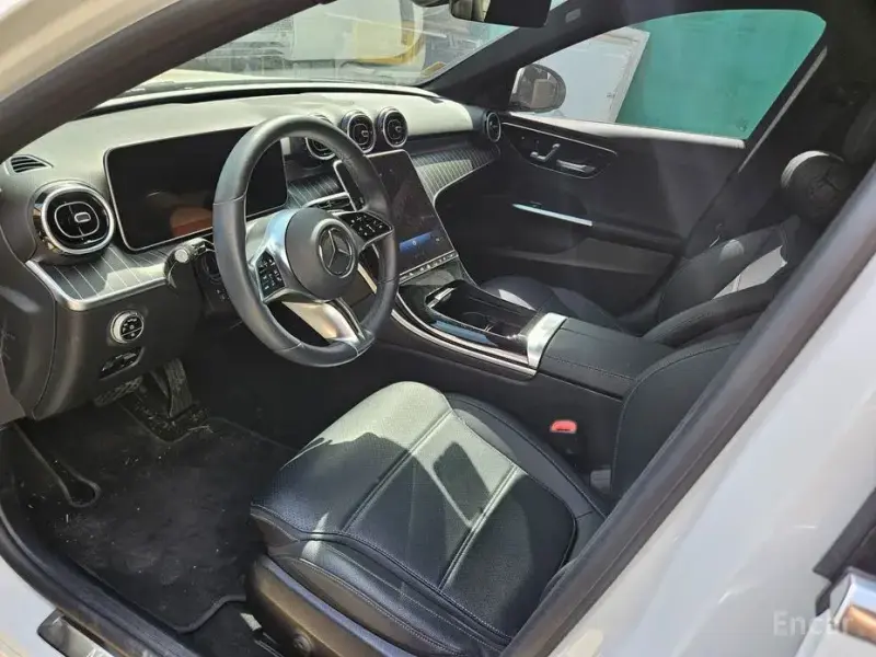 2024 Mercedes-Benz C-Класс с пробегом 18 500 км