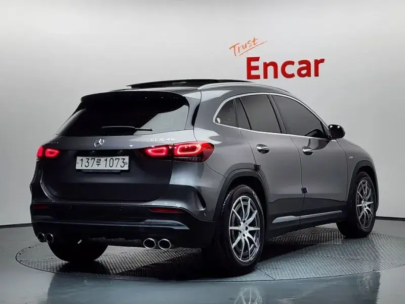 2022 Mercedes-Benz GLA с пробегом 32 220 км