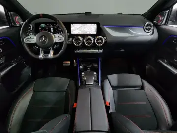 2022 Mercedes-Benz GLA с пробегом 32 220 км