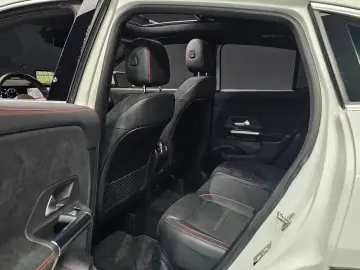 2022 Mercedes-Benz GLA с пробегом 20 582 км