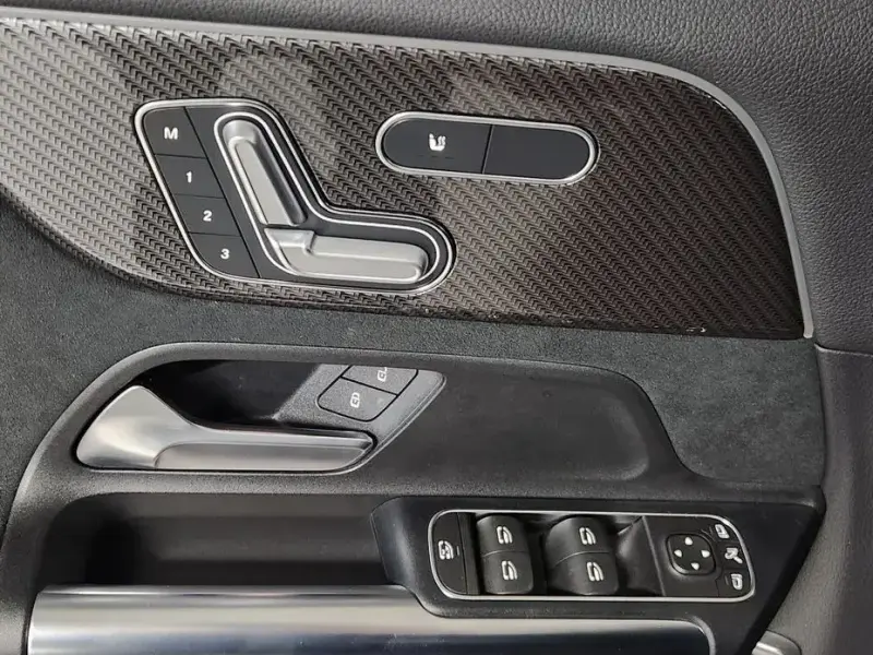 2022 Mercedes-Benz GLA с пробегом 38 850 км