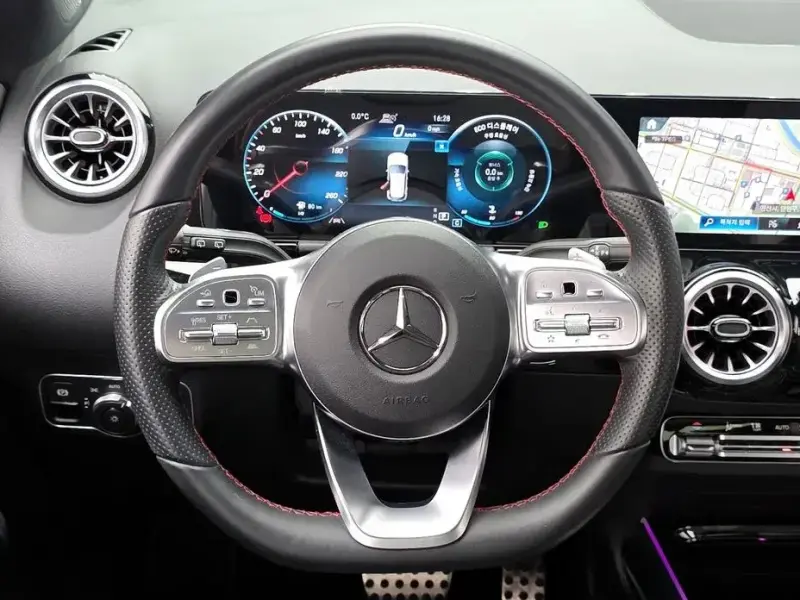 2023 Mercedes-Benz GLA с пробегом 14 845 км