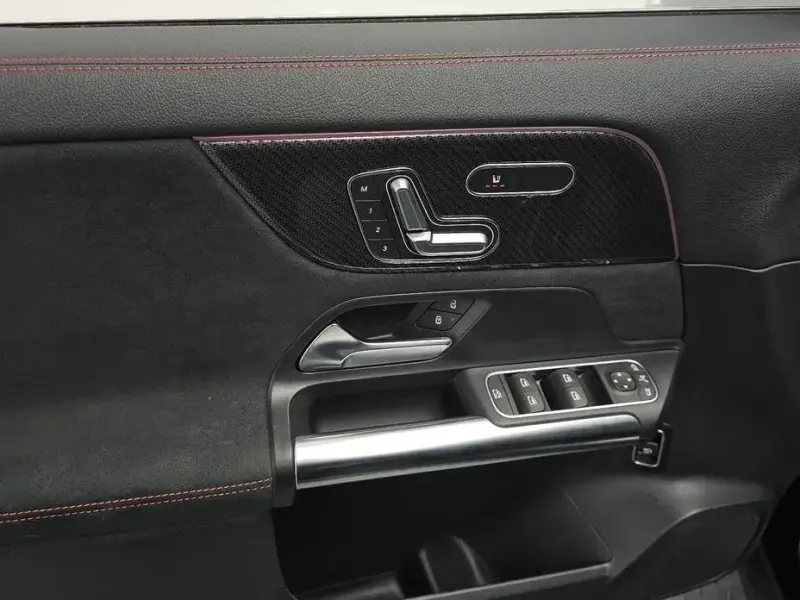 2022 Mercedes-Benz GLA с пробегом 37 761 км