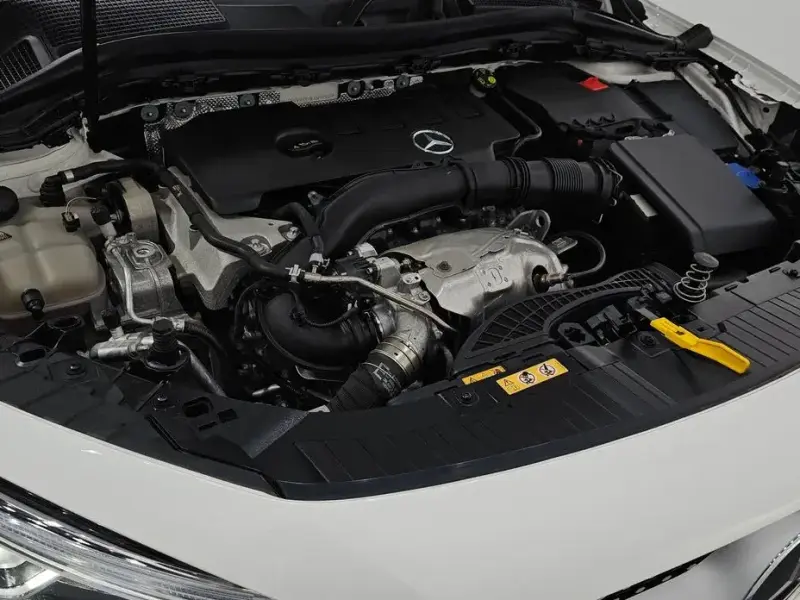 2022 Mercedes-Benz GLA с пробегом 14 385 км