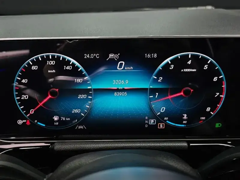 2020 Mercedes-Benz GLA с пробегом 83 905 км