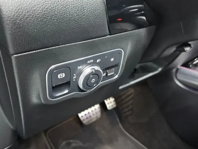 2020 Mercedes-Benz GLA с пробегом 83 905 км