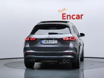 2022 Mercedes-Benz GLA с пробегом 33 267 км
