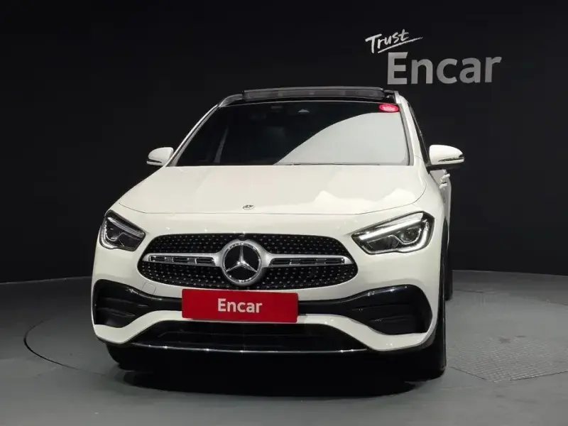 2021 Mercedes-Benz GLA с пробегом 48 071 км