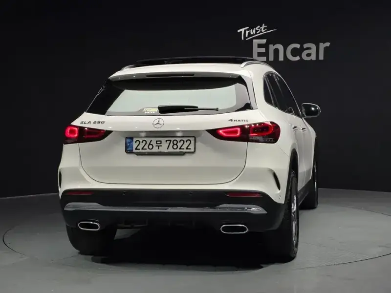 2021 Mercedes-Benz GLA с пробегом 48 071 км