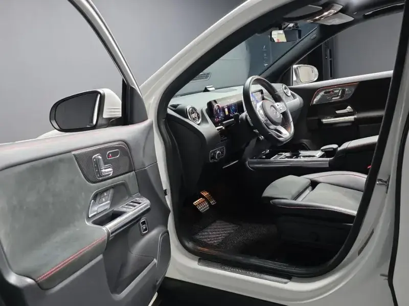 2021 Mercedes-Benz GLA с пробегом 48 071 км