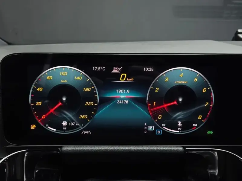 2021 Mercedes-Benz GLA с пробегом 34 178 км