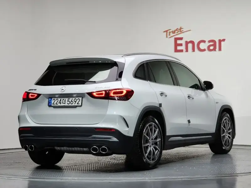 2022 Mercedes-Benz GLA с пробегом 28 903 км