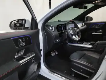 2022 Mercedes-Benz GLA с пробегом 28 903 км