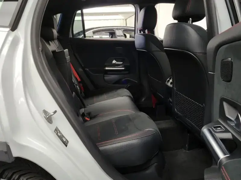 2022 Mercedes-Benz GLA с пробегом 28 903 км