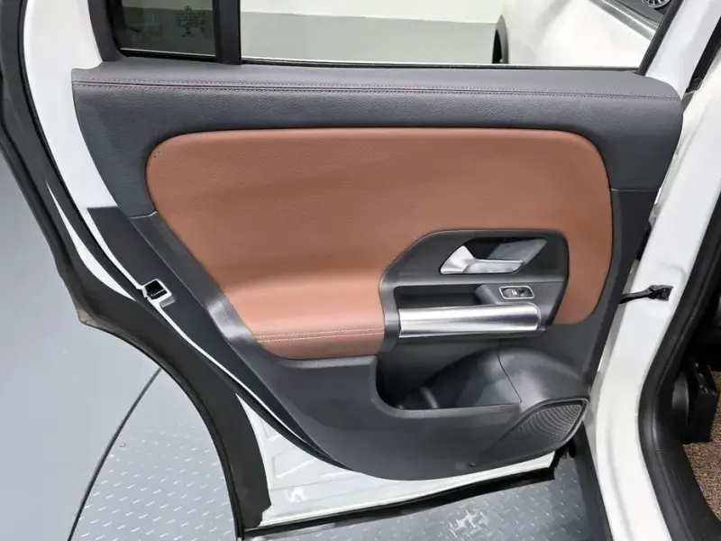 2020 Mercedes-Benz GLA с пробегом 99 548 км