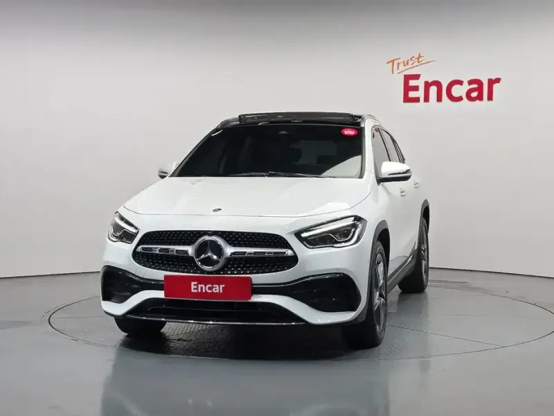 2021 Mercedes-Benz GLA с пробегом 75 115 км