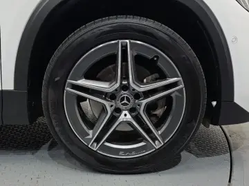 2021 Mercedes-Benz GLA с пробегом 75 115 км