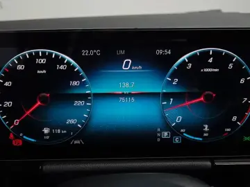 2021 Mercedes-Benz GLA с пробегом 75 115 км