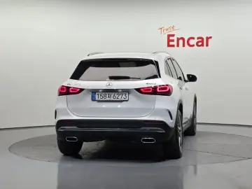 2022 Mercedes-Benz GLA с пробегом 57 521 км