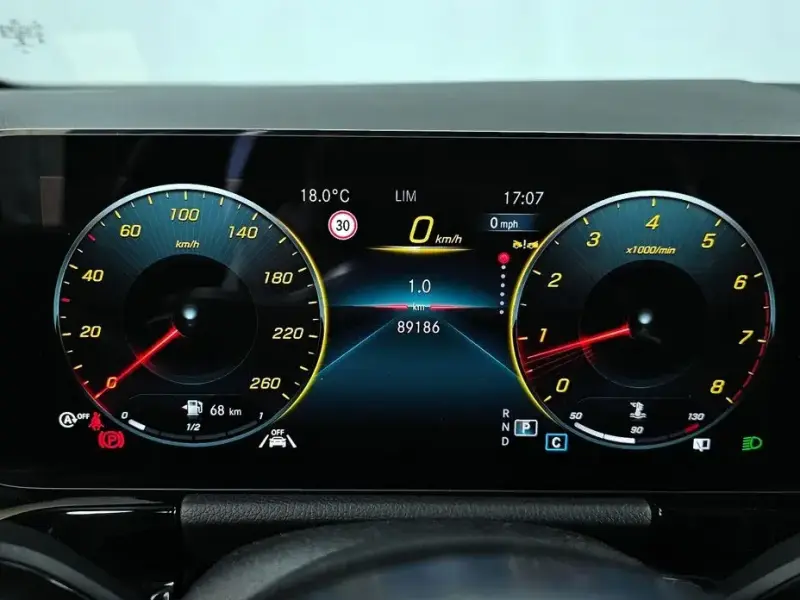 2023 Mercedes-Benz GLA с пробегом 89 186 км