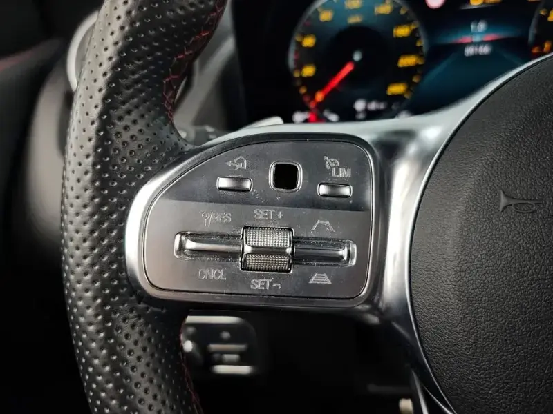 2023 Mercedes-Benz GLA с пробегом 89 186 км