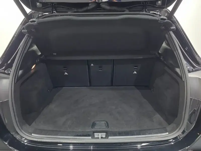 2023 Mercedes-Benz GLA с пробегом 56 630 км