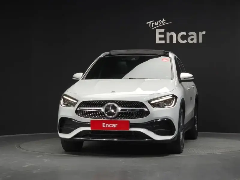 2020 Mercedes-Benz GLA с пробегом 51 896 км