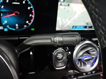2021 Mercedes-Benz GLA с пробегом 30 805 км
