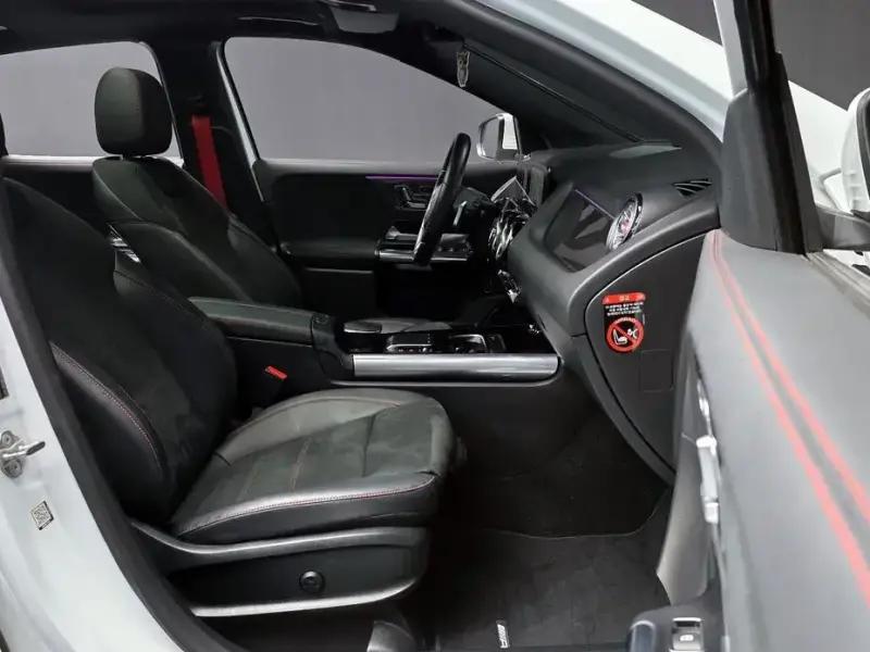 2021 Mercedes-Benz GLA с пробегом 65 947 км