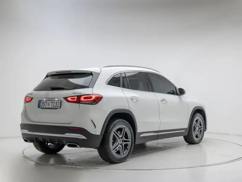 2022 Mercedes-Benz GLA с пробегом 15 392 км