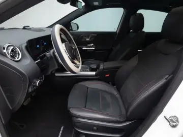 2022 Mercedes-Benz GLA с пробегом 15 392 км
