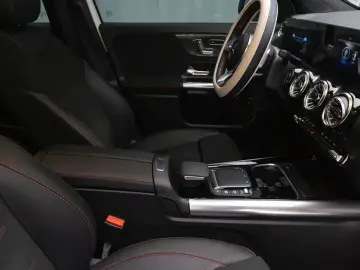 2022 Mercedes-Benz GLA с пробегом 15 392 км