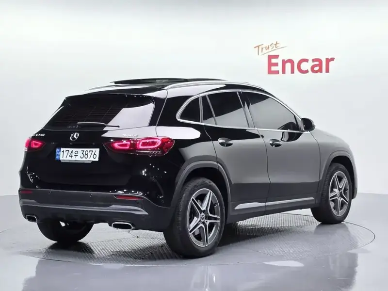 2022 Mercedes-Benz GLA с пробегом 30 209 км