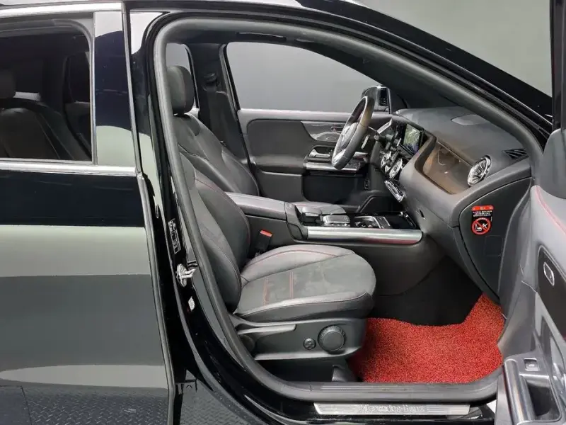 2022 Mercedes-Benz GLA с пробегом 30 209 км