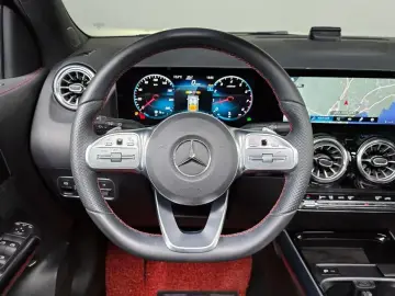 2022 Mercedes-Benz GLA с пробегом 30 209 км