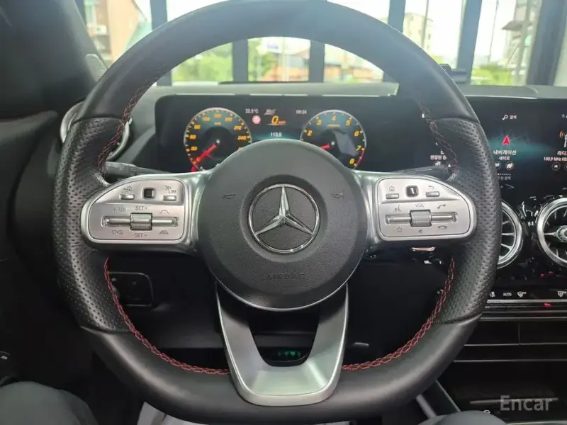 2021 Mercedes-Benz GLA с пробегом 25 445 км