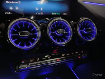 2022 Mercedes-Benz GLA с пробегом 18 500 км