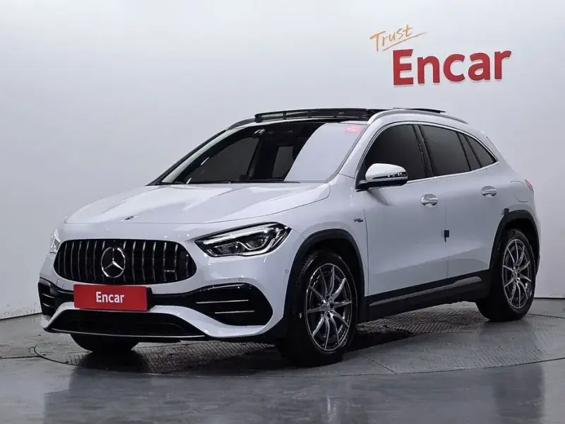 2022 Mercedes-Benz GLA с пробегом 40 173 км