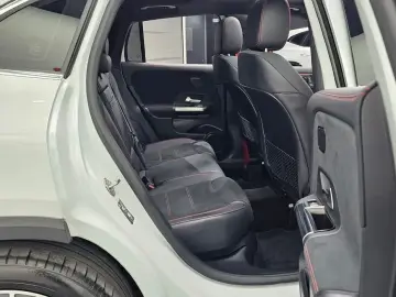2022 Mercedes-Benz GLA с пробегом 40 173 км