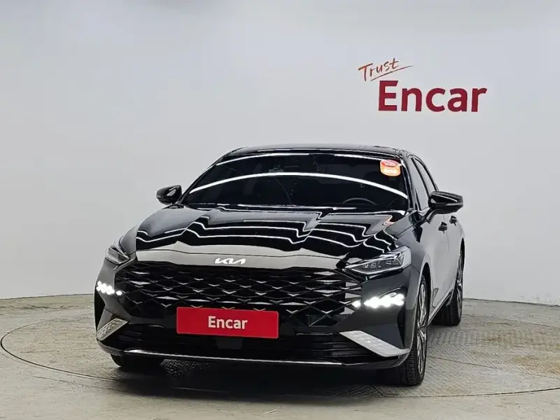 2023 Kia K8 с пробегом 28 462 км