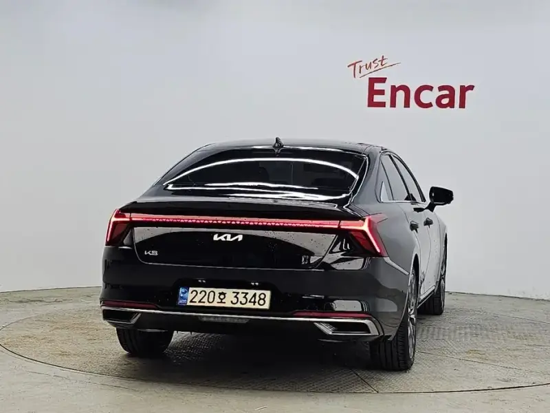 2023 Kia K8 с пробегом 28 462 км