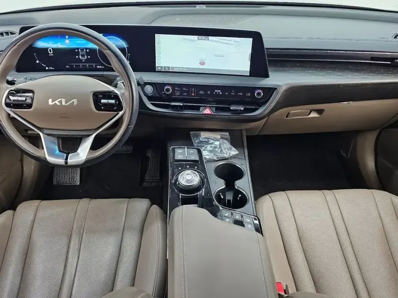 2023 Kia K8 с пробегом 28 462 км