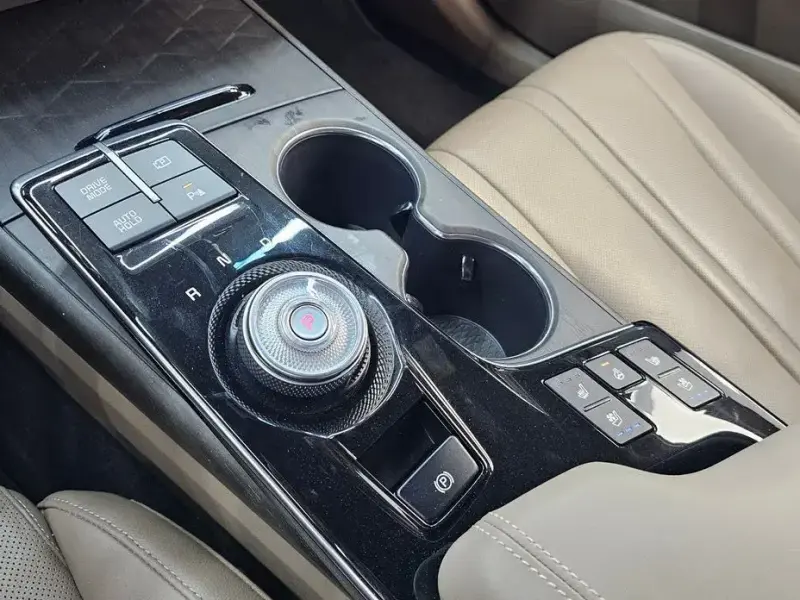 2023 Kia K8 с пробегом 28 462 км