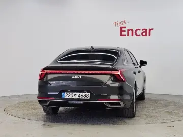 2023 Kia K8 с пробегом 74 058 км
