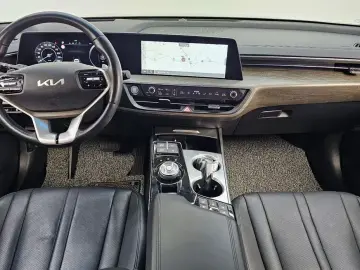 2023 Kia K8 с пробегом 74 058 км