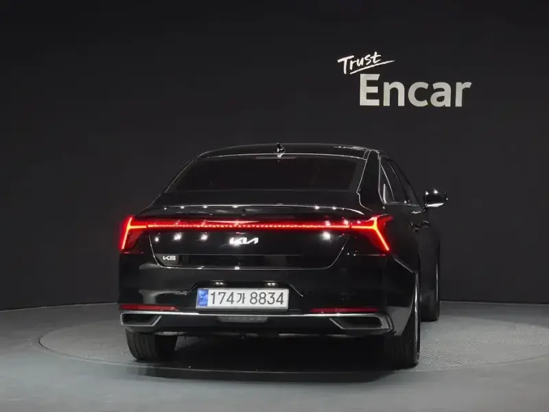 2023 Kia K8 с пробегом 75 643 км