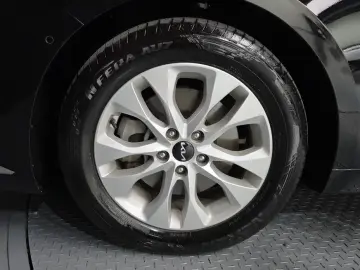 2023 Kia K8 с пробегом 75 643 км