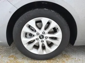 2023 Kia K8 с пробегом 23 126 км